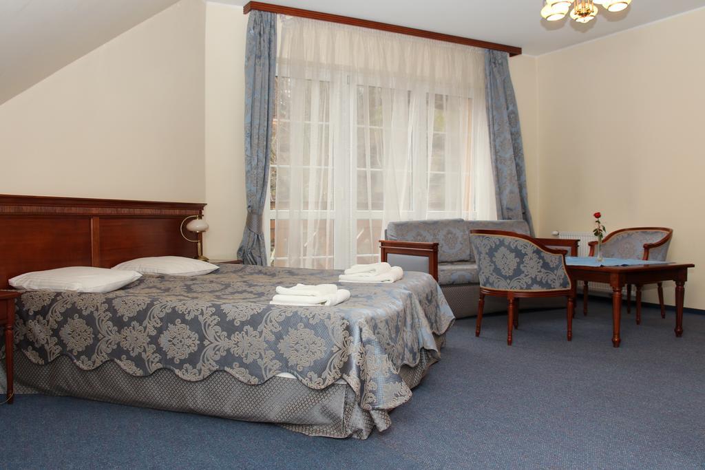 Rezydencja Piastowska Szklarska Poreba Chambre photo